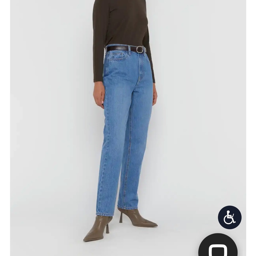 High waisted tapered jeans 25